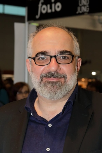 Actor Michael Niavarani