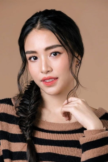 Actor Jamie Juthapich Indrajundra