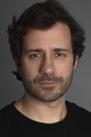 Actor Luis Estarreja