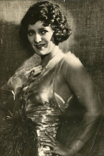 Actor Edith Roberts