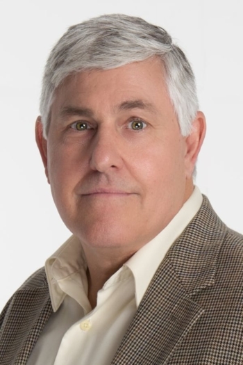 Actor James Gordon Jennings