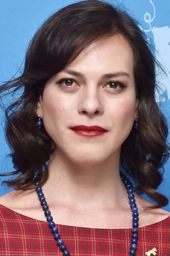 Actor Daniela Vega