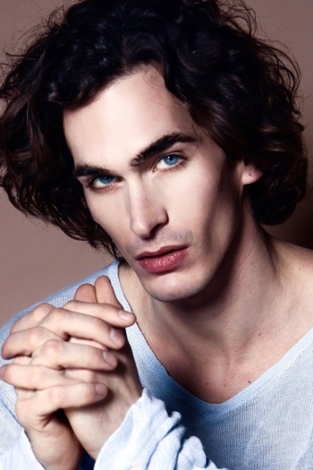 Actor Thomas Wilkinson Fullerton