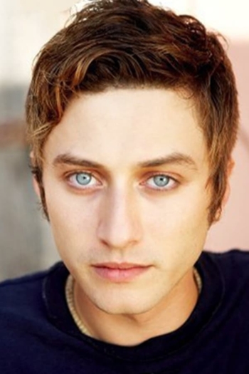 Actor Keram Malicki-Sánchez