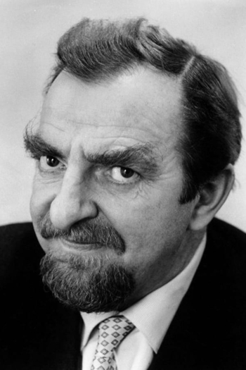Actor Hugh Griffith