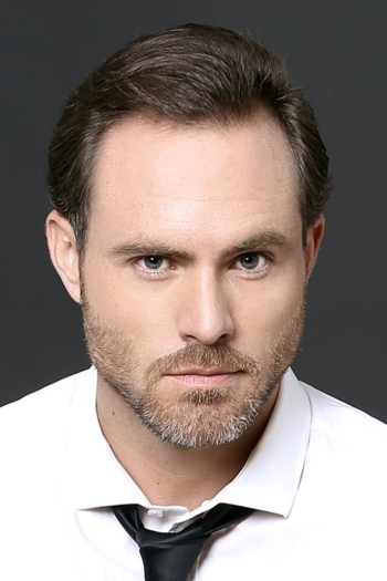 Actor Erik Hayser