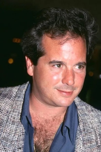 Actor Desi Arnaz Jr.