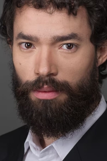 Actor Emiliano Bicalho Favacho