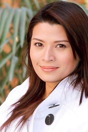 Actor Mylene Dizon
