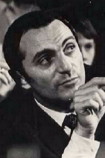 Actor Albert Akselrod