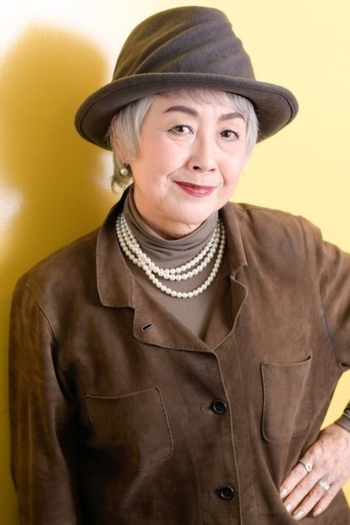 Actor Kazuko Sugiyama
