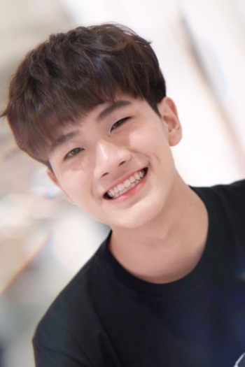 Actor Jaab Phumisit Veskijkul