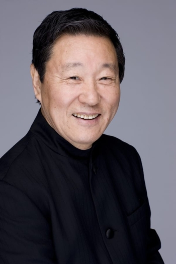 Actor Osami Nabe