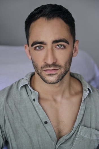 Actor Matthew Backer