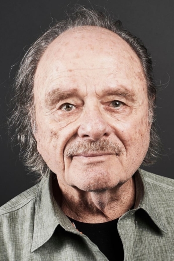 Actor Harris Yulin