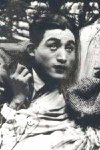 Actor Kyeong-seon Lee