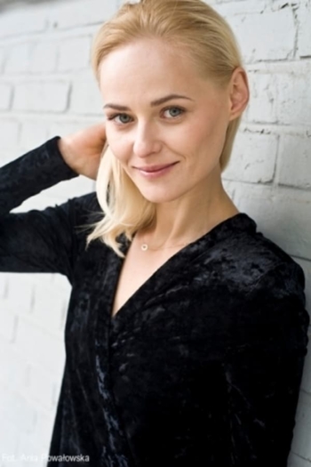 Actor Karolina Kominek
