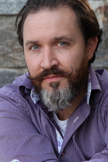 Actor Brendan Hunter