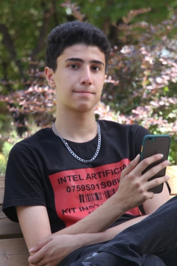 Actor Ali SalehiKhour