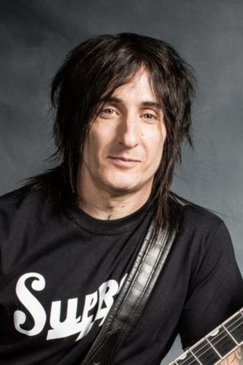 Actor Richard Fortus