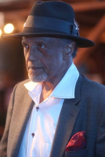 Actor Charles Weldon