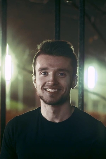 Actor Harrison Skinner