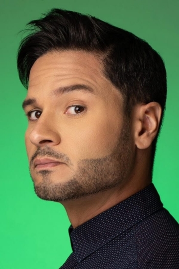 Actor Héctor Almenara