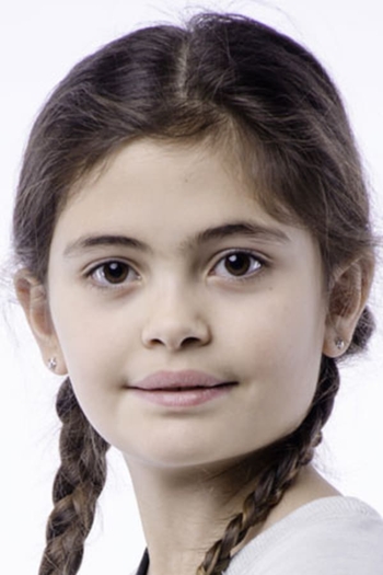 Actor Miranda Ardovino