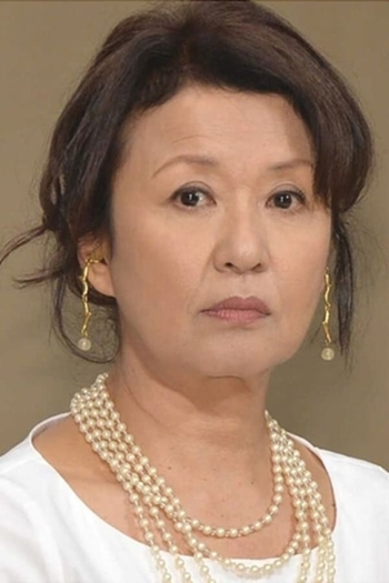 Actor Setsuko Karasuma