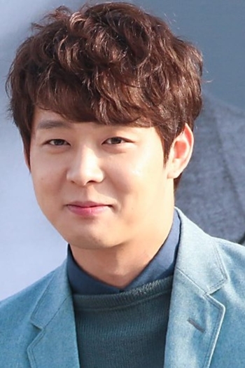 Actor Park Yoo-chun