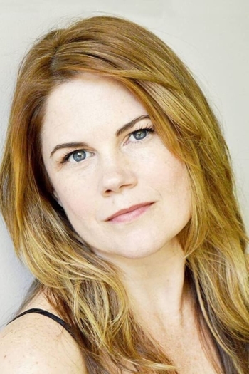 Actor Jennifer Hall