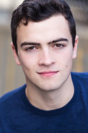 Actor Robert Thackery