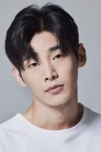 Actor Lee Seung-il
