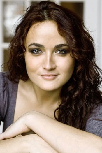 Actor Charline Poher