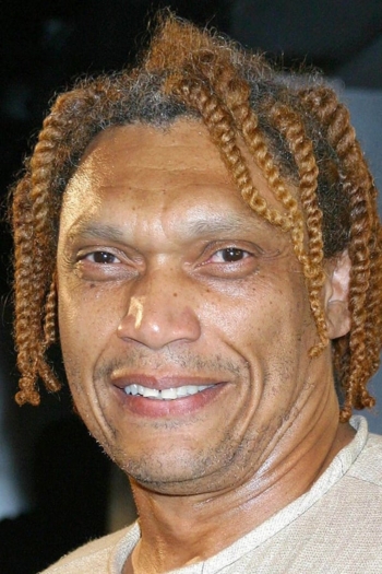 Actor Hawthorne James