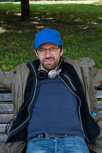 Film director Leo Khasin