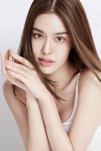 Actor Grace Karnklao Duaysienklao