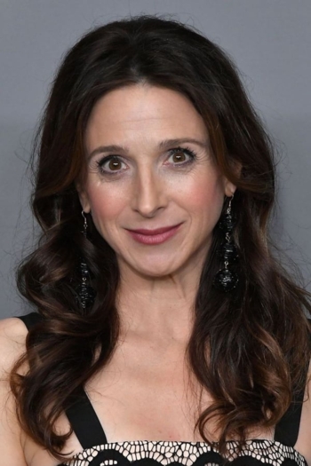 Actor Marin Hinkle