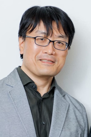 Book author Reki Kawahara