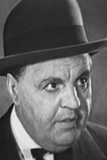 Actor Robert McKenzie