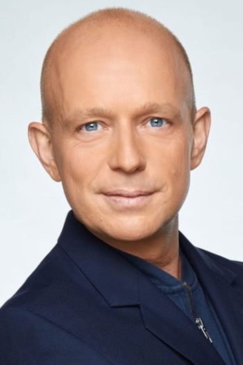 Actor Steve Hilton