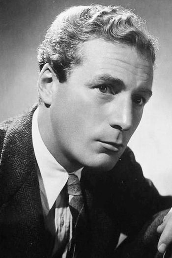 Actor Lowell Gilmore