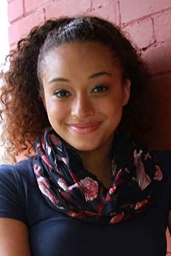 Actor Shannon Destiny Ryan