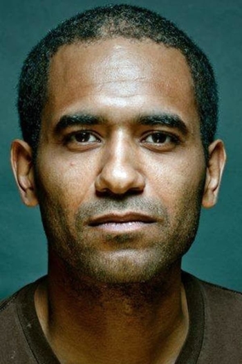 Actor Daniel Semporé