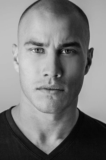 Actor Xavier Schoppel