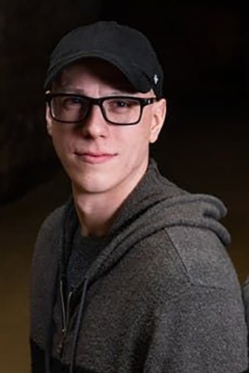 Actor Tanner Wiseman