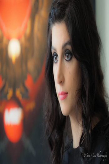 Actor Vikiy Labretta