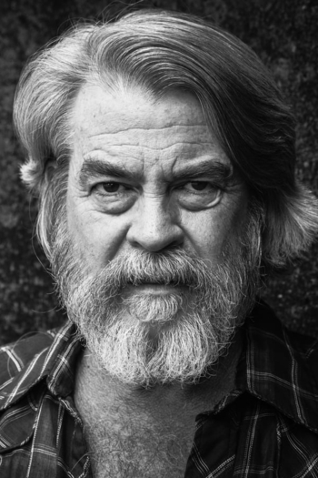 Actor Lawrence Turner