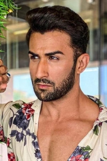 Actor Roman Khan