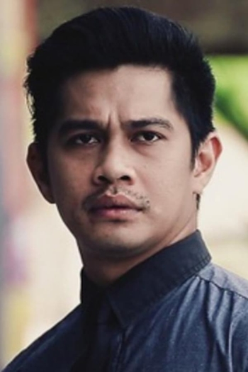 Actor Fizz Fairuz